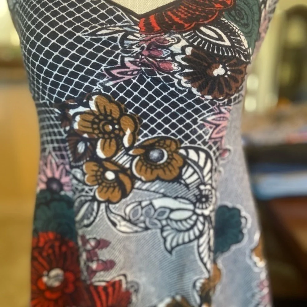 Maeve by Anthropology sleeveless dress‎ size XS floral, skater style skirt